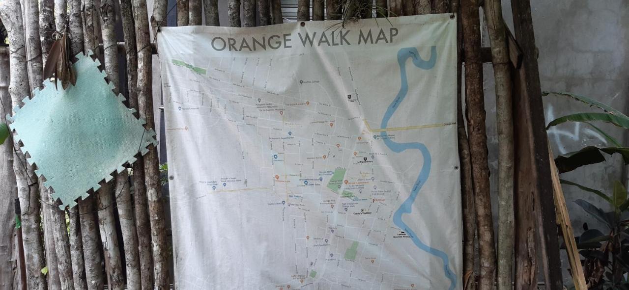 A Pousada Casa Ricky'S Orange Walk Exterior foto